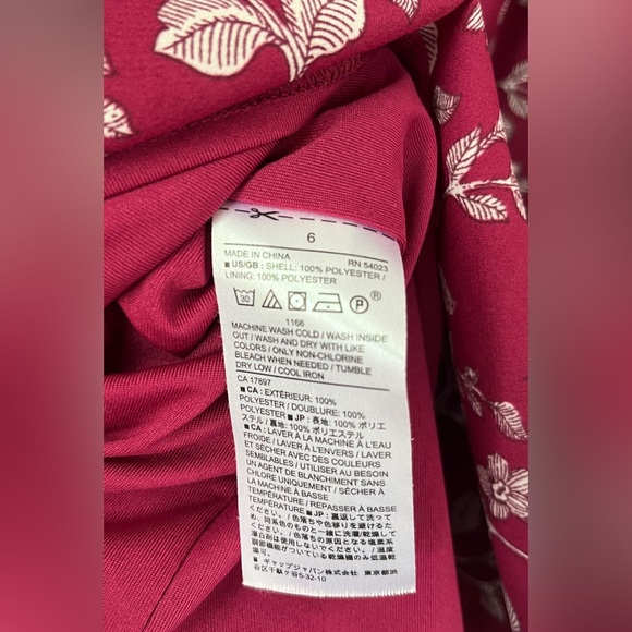 Banana Republic Maroon Floral Dress | Size 6 | Long Sleeve Button Up & Belted - Picture 8 of 8